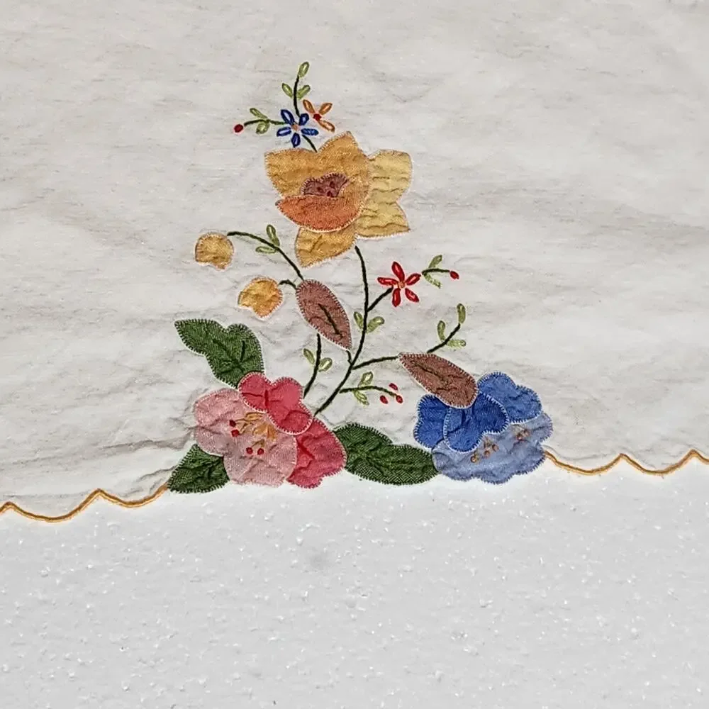 VTG Cottage Tea Towels 4 Heart Flowers Linen Kitchen Colorful Grandma Country